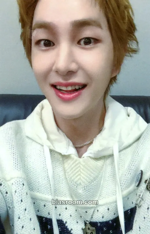 Onew Onew 2nd Album PERCENT Pop-Up Store Photocard - SHINee - SHINee K-pop photocard