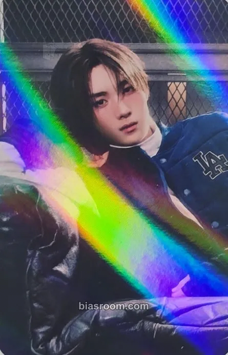Youngjae play hard Photocard - TWS - TWS K-pop photocard