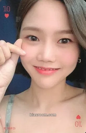 Hyojung Dun Dun Dance Japanese Ver. Photocard - OH MY GIRL - OH MY GIRL K-pop photocard