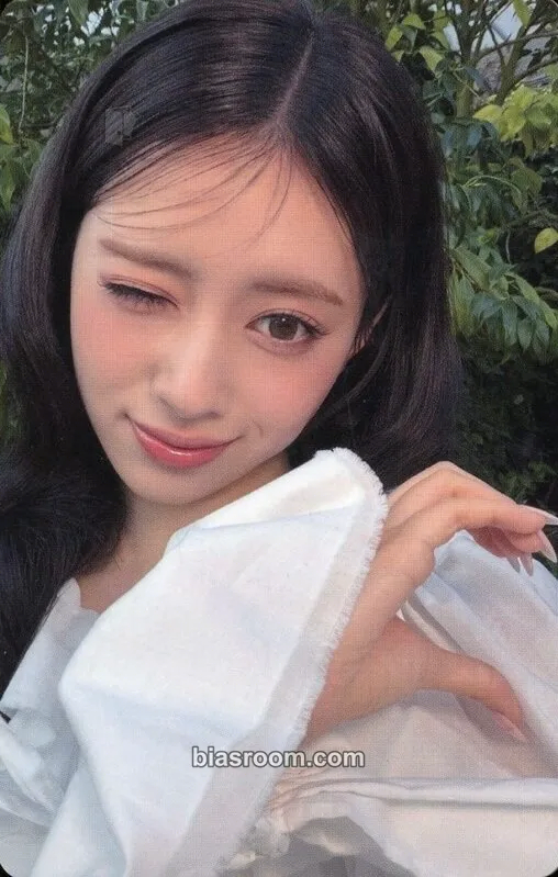 Rima Good Girl But Not For You Photocard - NiziU - NiziU K-pop photocard