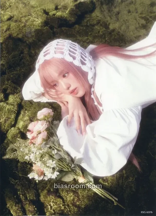 NiziU - Rio - Good Girl But Not For You Album album inclusion postcard limited edition