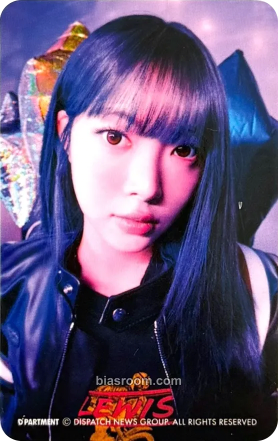 Hong Eunchae D'ICON Issue N°32 Photocard - LE SSERAFIM - LE SSERAFIM K-pop photocard