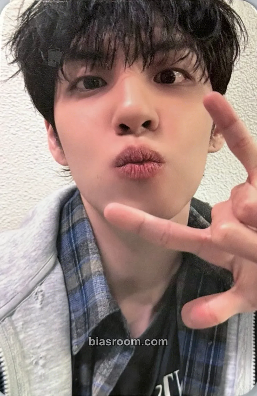 Wonpil Unpiltered Photocard - DAY6 - DAY6 K-pop photocard