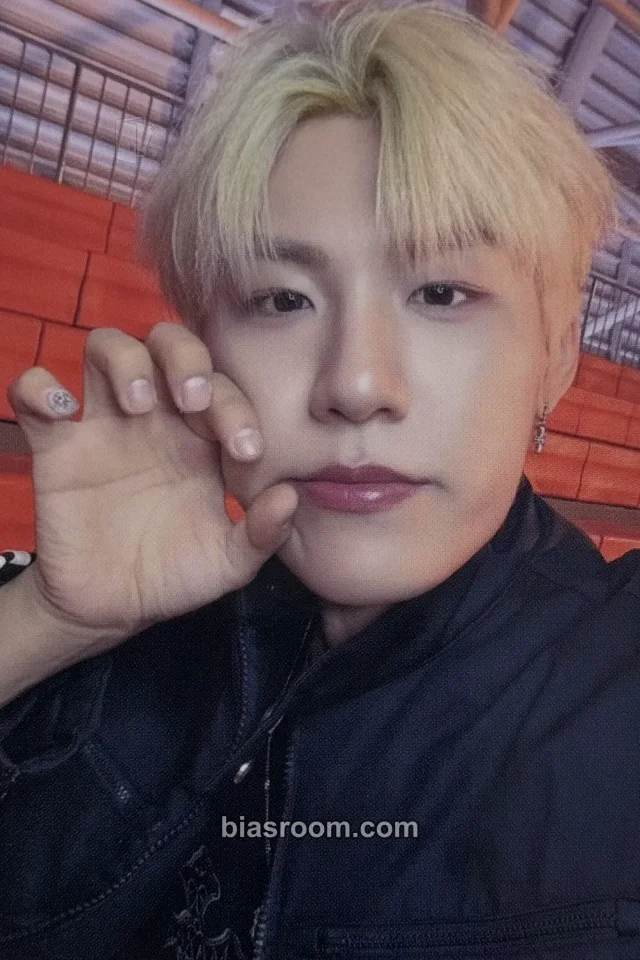 AB6IX - Woojin - SEVEN : CRIMSON HORIZON Album makestar fansign
