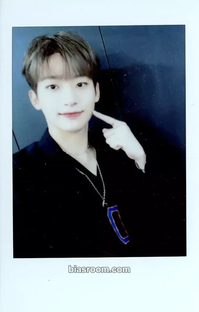 Jungmo NEW WAVE Photocard - CRAVITY - CRAVITY K-pop photocard