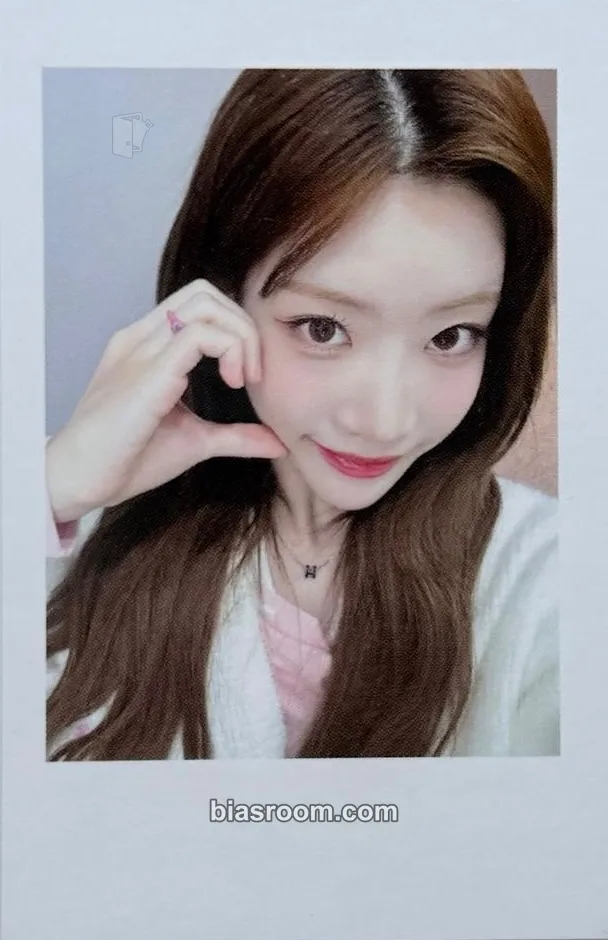 Kim Lip Dall Photocard - ARTMS - ARTMS K-pop photocard