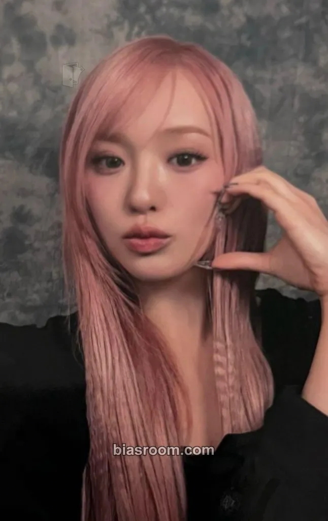 Rio Good Girl But Not For You Photocard - NiziU - NiziU K-pop photocard