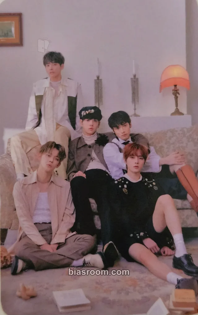 TOMORROW X TOGETHER - GOOD BOY GONE BAD Album merch inclusion photocard binder pop-up store