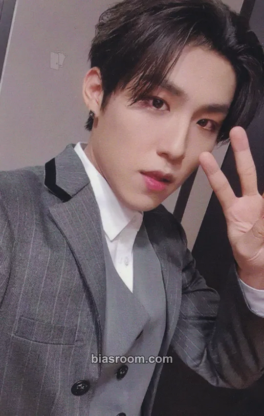 Woojin SALUTE Photocard - AB6IX - AB6IX K-pop photocard
