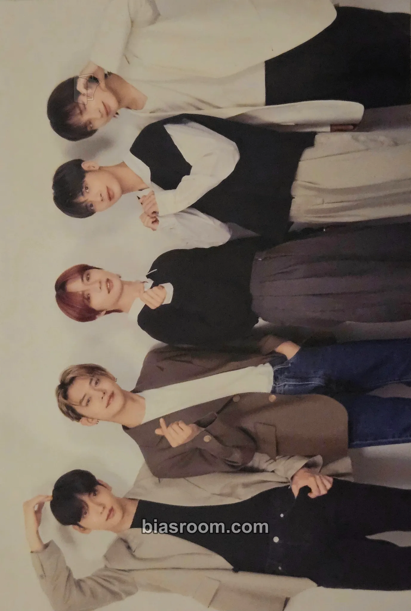 JPFC (Japan Fanclub) Photocard - TOMORROW X TOGETHER - TOMORROW X TOGETHER K-pop photocard