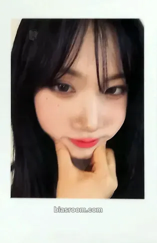 Nakyoung Performante Photocard - tripleS - tripleS K-pop photocard