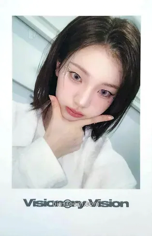 Yeonji Performante Photocard - tripleS - tripleS K-pop photocard