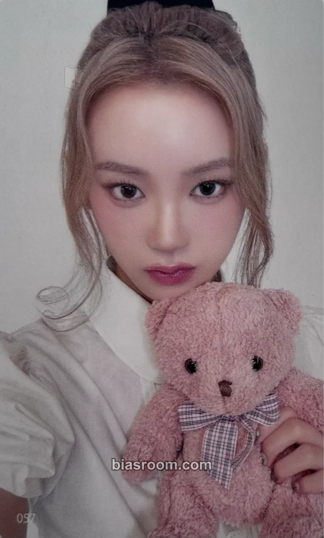 ME:I - Miu  - 2025 1ST ARENA LIVE TOUR <THIS IS ME:I> Event purchase benefit