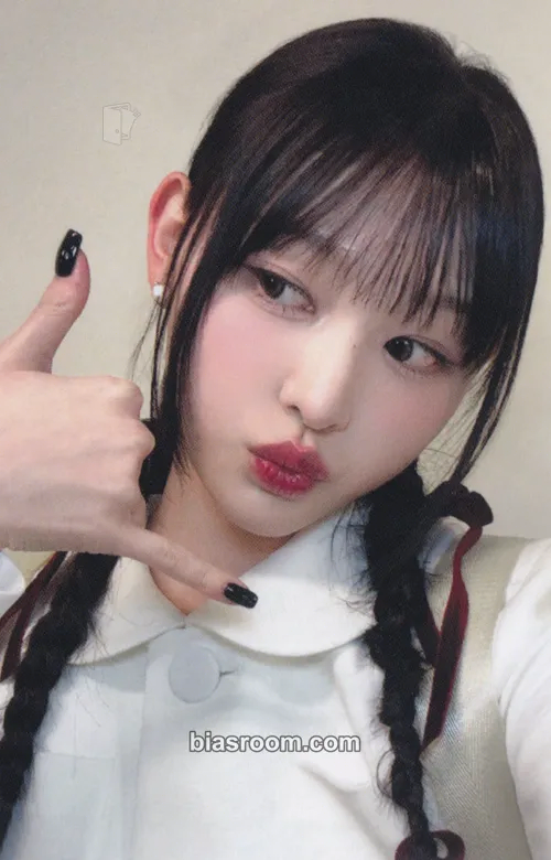 Minami Glow Up Photocard - RESCENE - RESCENE K-pop photocard