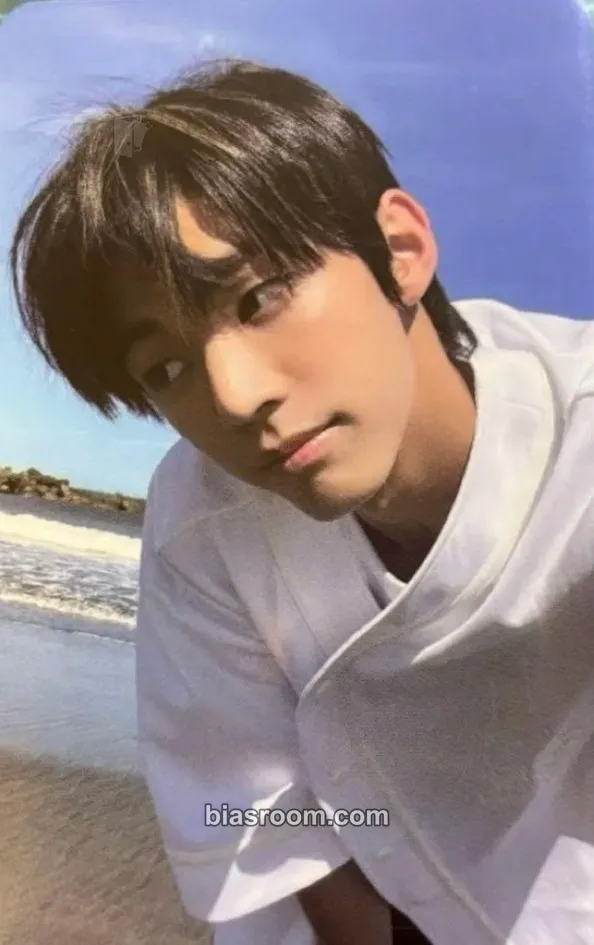 Dohoon Sparkling Blue Photocard - TWS - TWS K-pop photocard