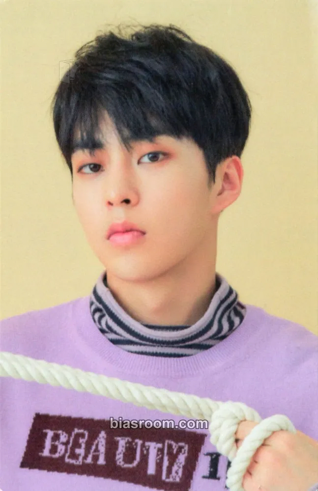 Xiumin UNIVERSE — MD Photocard - EXO - EXO K-pop photocard
