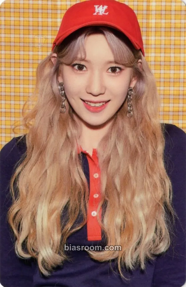 Suyun Season's Greetings 2021 Photocard - Rocket Punch - Rocket Punch K-pop photocard