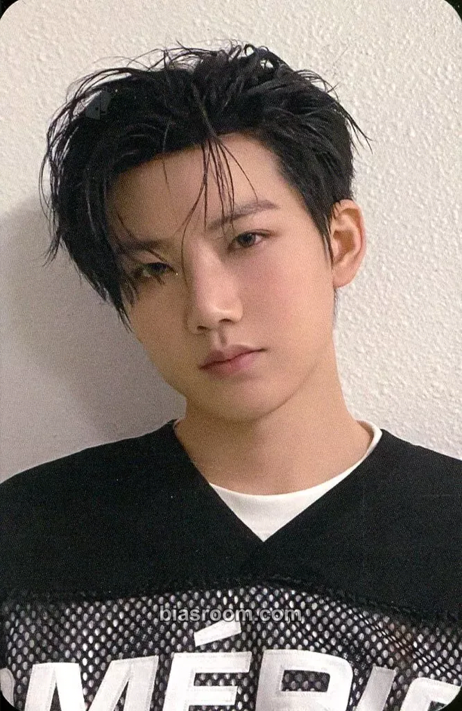 Junkyu LOVE PULSE Photocard - TREASURE - TREASURE K-pop photocard