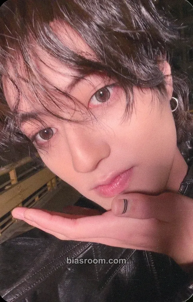 Haruto LOVE PULSE Photocard - TREASURE - TREASURE K-pop photocard