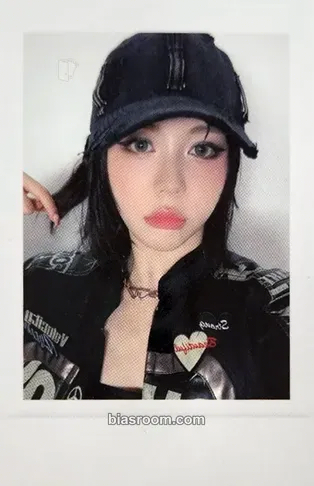Hyerin Performante Photocard - tripleS - tripleS K-pop photocard