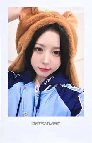 Hyerin Performante Photocard - tripleS - tripleS K-pop photocard