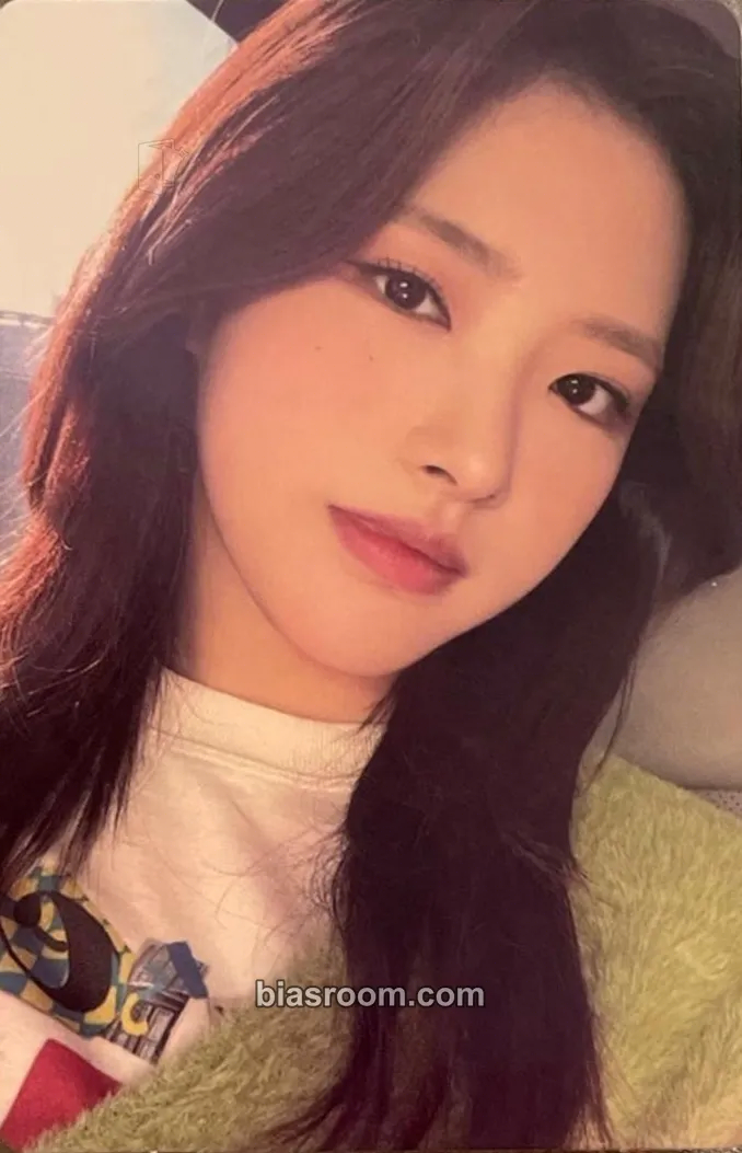 HyeJu LOONA 3rd Concert: LOONAVERSE : FROM Photocard - LOONA - LOONA K-pop photocard