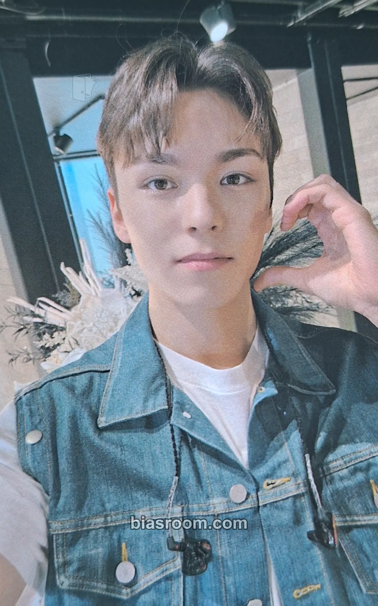 Vernon SECTOR 17 Photocard - SEVENTEEN - SEVENTEEN K-pop photocard