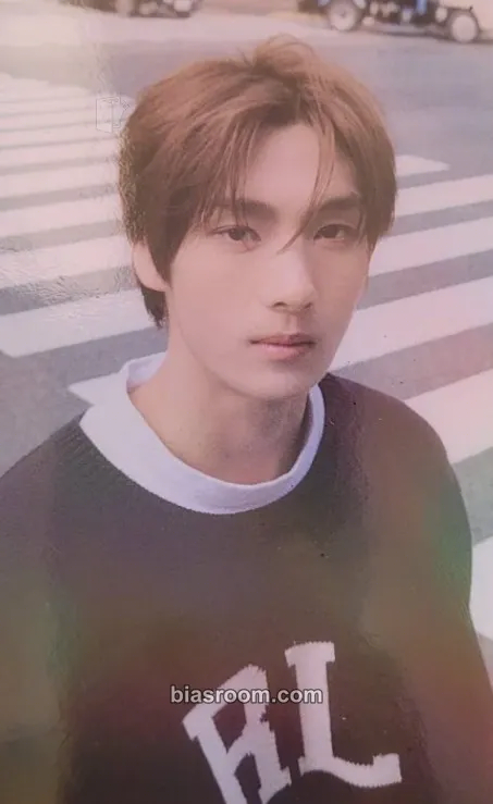 Youngjae Sparkling Blue Photocard - TWS - TWS K-pop photocard