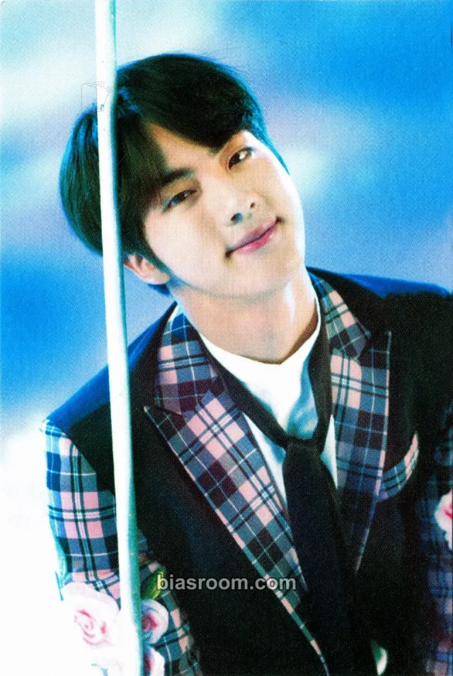 BTS - Jin - BTS Live Trilogy Episode III: The Wings Tour Event mini photocard 7/8 version 2