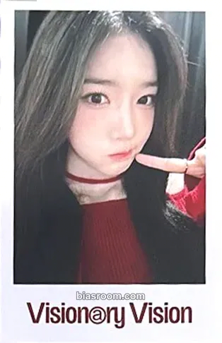 Yooyeon Performante Photocard - tripleS - tripleS K-pop photocard
