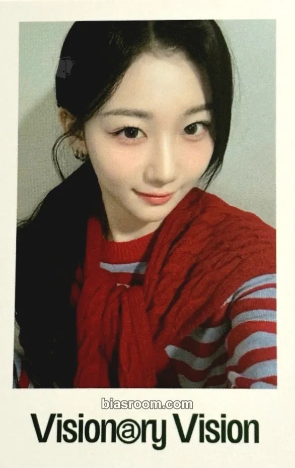 Kaede Performante Photocard - tripleS - tripleS K-pop photocard