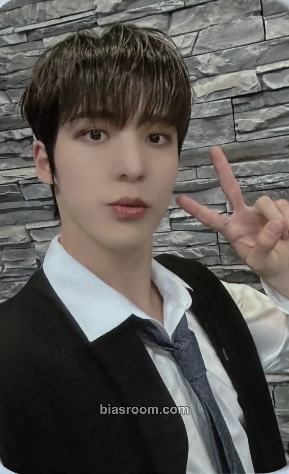 Yunho Golden Hour : Part 1 Work to Live Ver. Photocard - ATEEZ - ATEEZ K-pop photocard