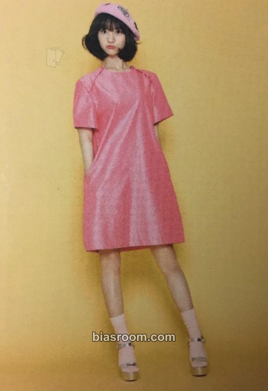 Yubin Pink Ocean Photocard - OH MY GIRL - OH MY GIRL K-pop photocard