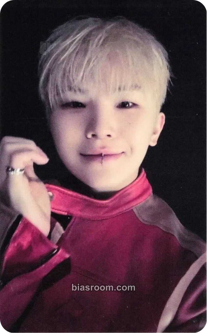 Woozi HAPPY BURSTDAY Photocard - SEVENTEEN - SEVENTEEN K-pop photocard