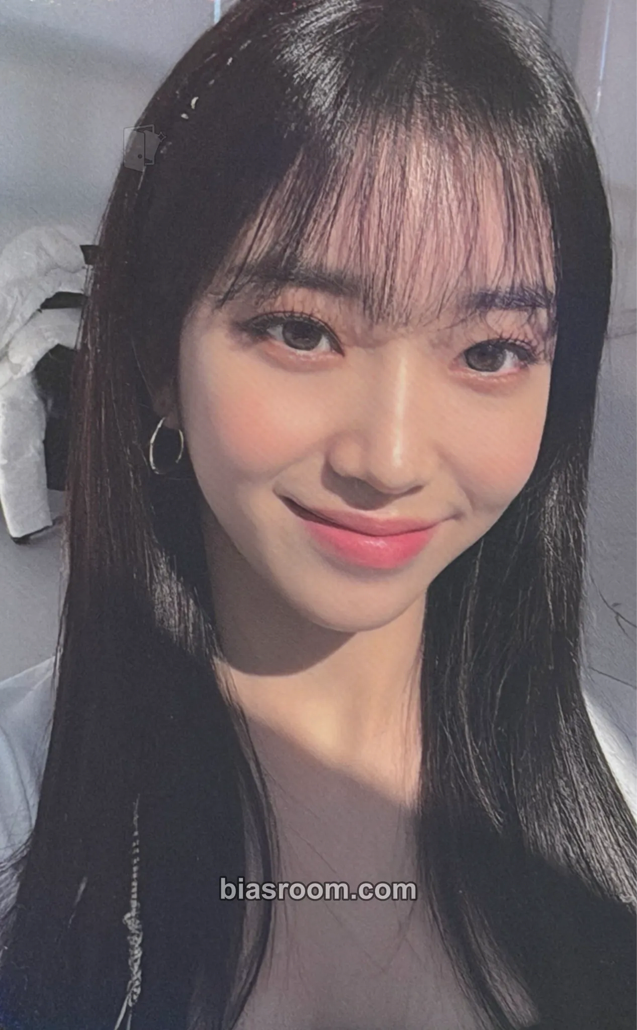 Sumin YOUNG-LUV.COM Photocard - STAYC - STAYC K-pop photocard