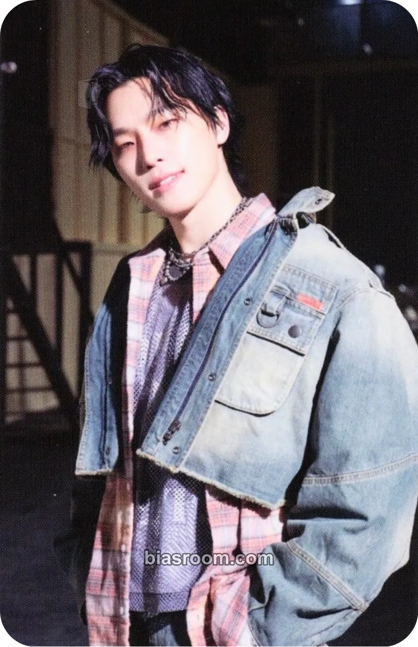 Dino HAPPY BURSTDAY Photocard - SEVENTEEN - SEVENTEEN K-pop photocard