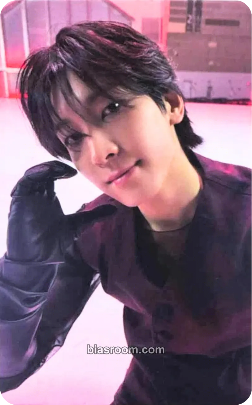 Wonwoo 17 IS RIGHT HERE Photocard - SEVENTEEN - SEVENTEEN K-pop photocard
