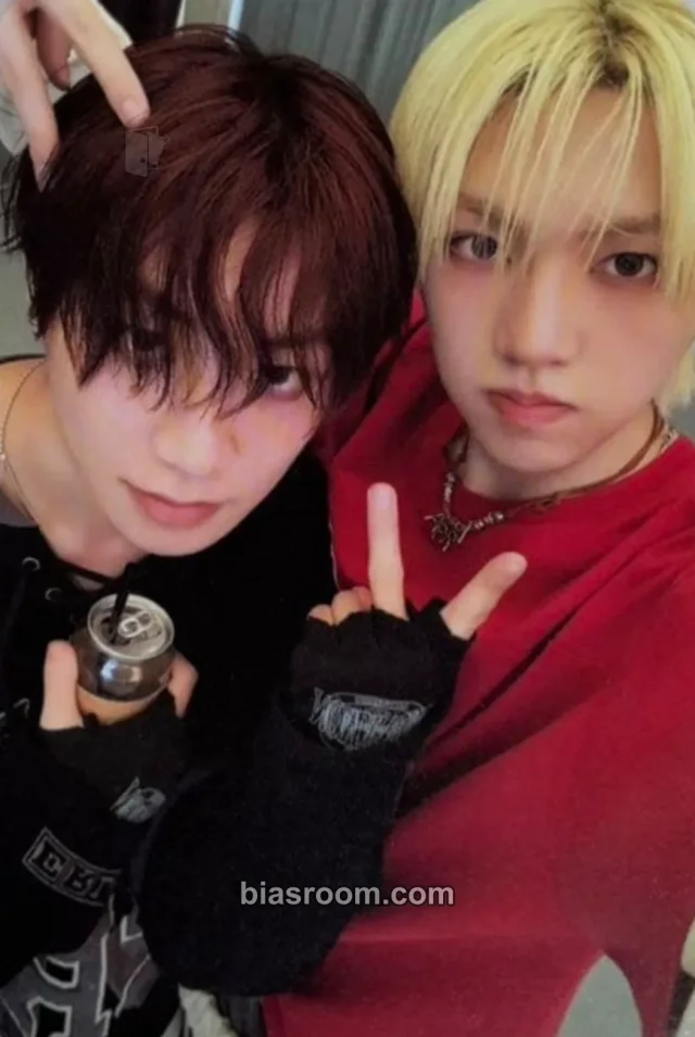 MODYSSEY - Fan Zheyi  & Sun Hengyu  - 1. Got Hooked: An Addictive Symphony Album unit photocard unit album