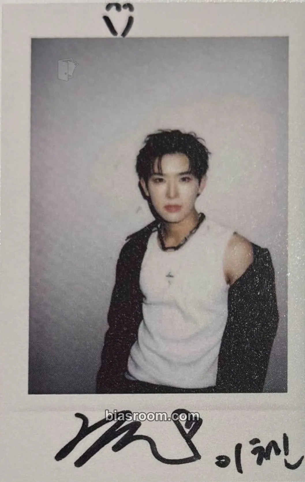 Yichen 1. Got Hooked: An Addictive Symphony Photocard - MODYSSEY - MODYSSEY K-pop photocard