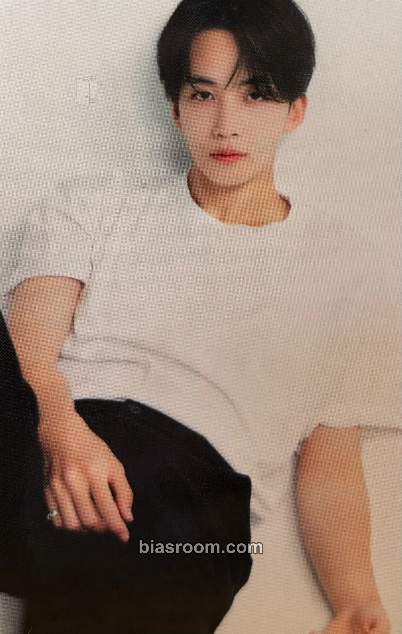 Jeonghan 17 IS RIGHT HERE Photocard - SEVENTEEN - SEVENTEEN K-pop photocard