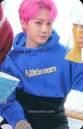 Hwanwoong Oneus 2nd Official Membership Kit Photocard - ONEUS - ONEUS K-pop photocard
