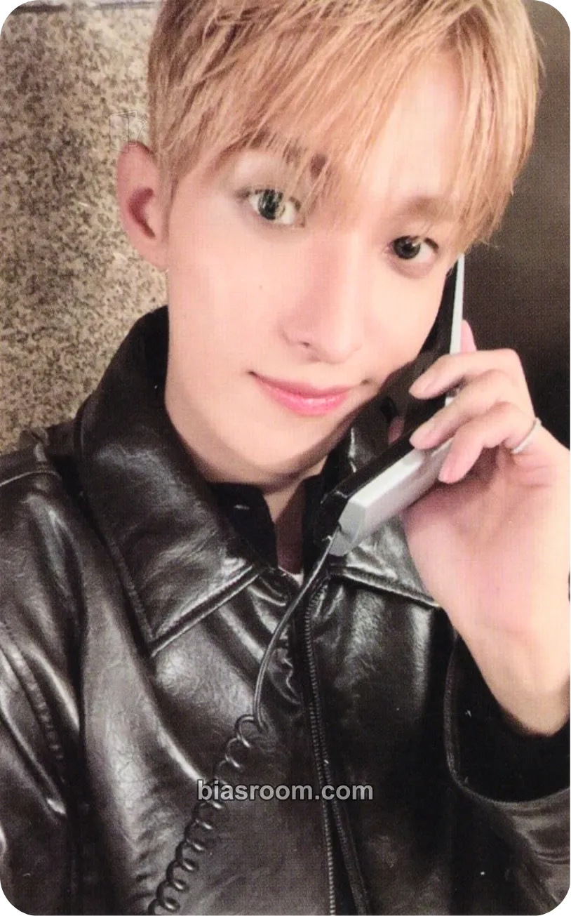 DK Serenade Photocard - SEVENTEEN - SEVENTEEN K-pop photocard