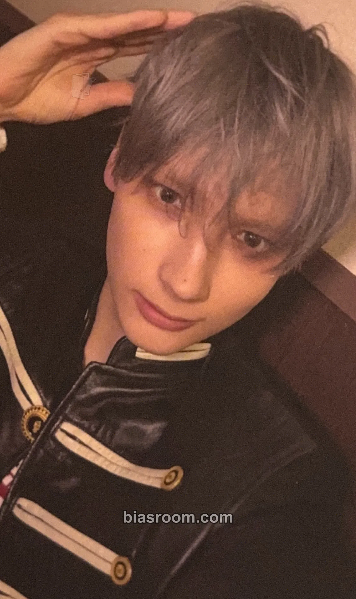 Huening Kai 7TH YEAR: A Moment of Stillness in the Thorns Photocard - TOMORROW X TOGETHER - TOMORROW X TOGETHER K-pop photocard