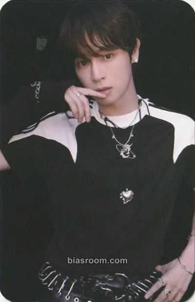 Karam Conversion Part 1 Photocard - Asc2nt - Asc2nt K-pop photocard