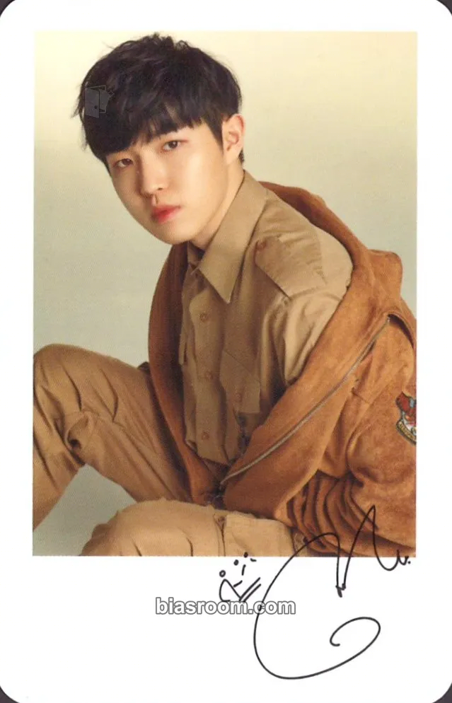Jaehwan ONE : THE WORLD Photocard - Wanna One - Wanna One K-pop photocard