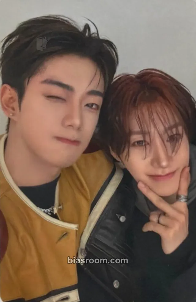 MODYSSEY - Rowan & Sun Hengyu  - 1. Got Hooked: An Addictive Symphony Album apple music cafe event unit photocard