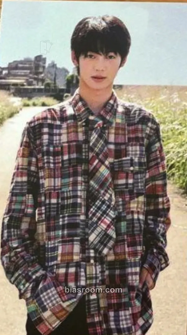 Hanjin Sparkling Blue Photocard - TWS - TWS K-pop photocard