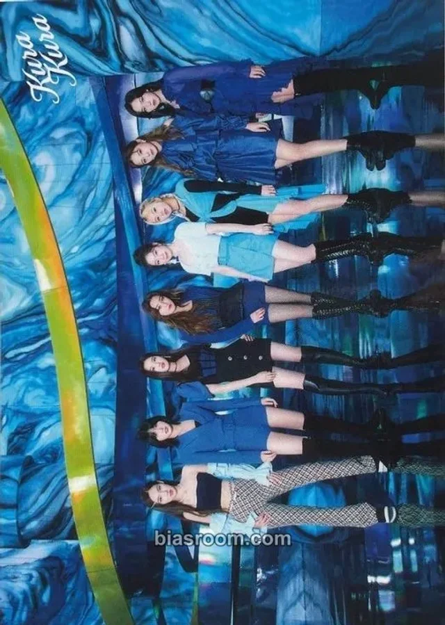 TWICE - Kura Kura Album japan merch inclusion trading card postcard