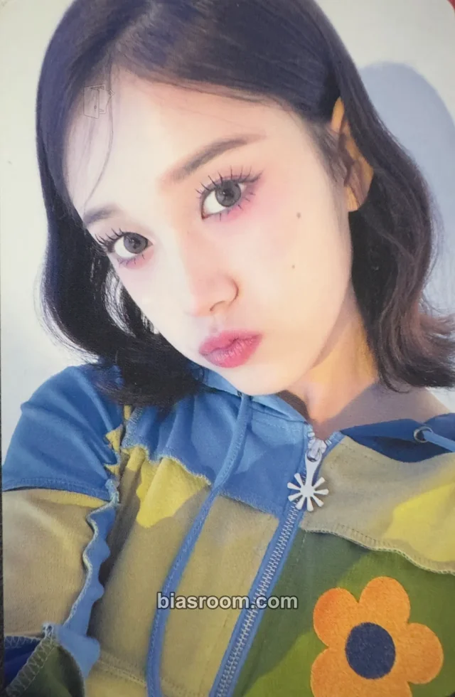 STAYC - J - POPPY Album album photocard standard version