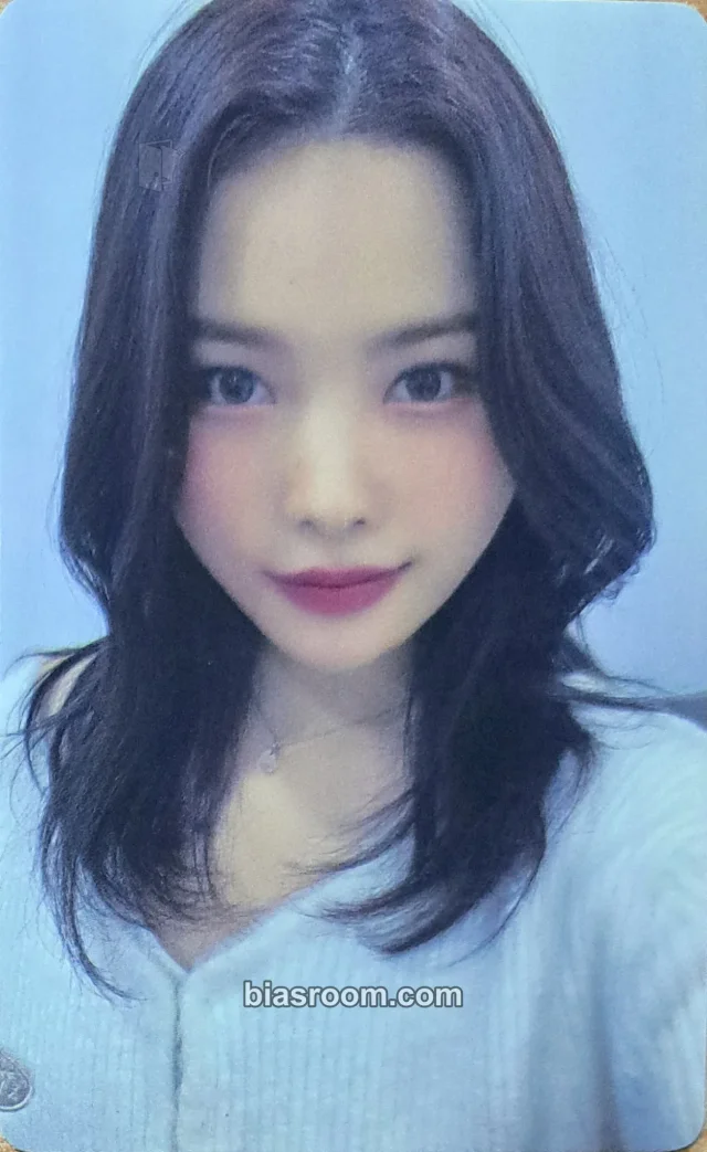 Weki Meki - Rina - I AM ME Album apple music round 5